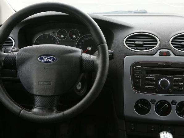 Ford Focus II с пробегом 2007 года, цена 367 000 рублей, 268000 км, седан, Автокод Объявления