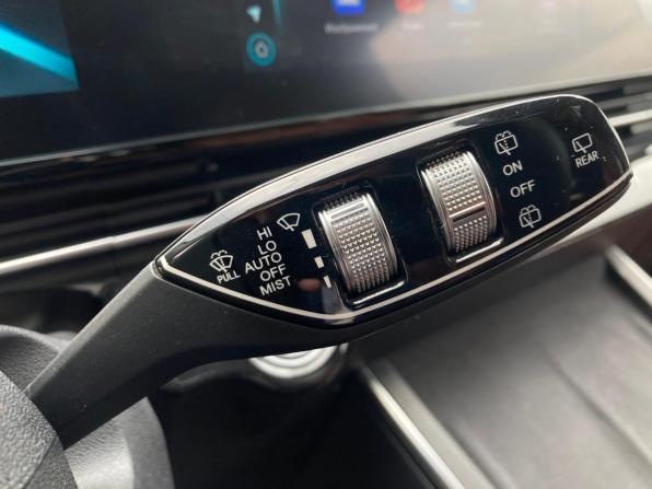 Omoda C5 I с пробегом 2023 года, цена 1 890 000 рублей, 45315 км, внедорожник, Автокод Объявления