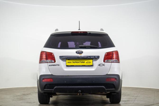 Kia Sorento II с пробегом 2011 года, цена 1 299 000 рублей, 241000 км, внедорожник, Автокод Объявления