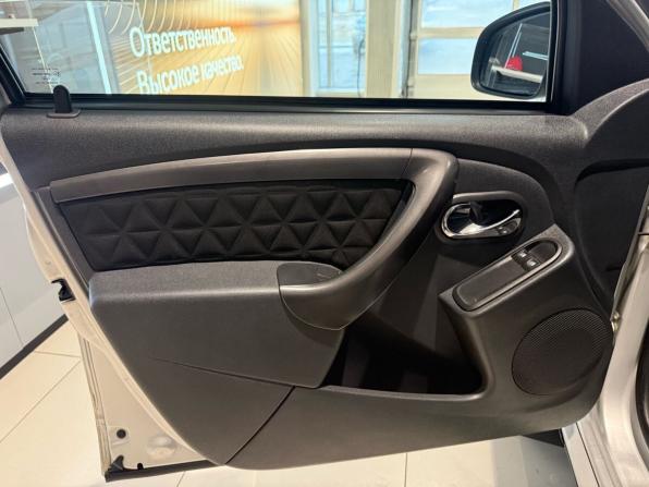 Renault Duster I Рестайлинг с пробегом 2015 года, цена 1 199 000 рублей, 187000 км, внедорожник, Автокод Объявления