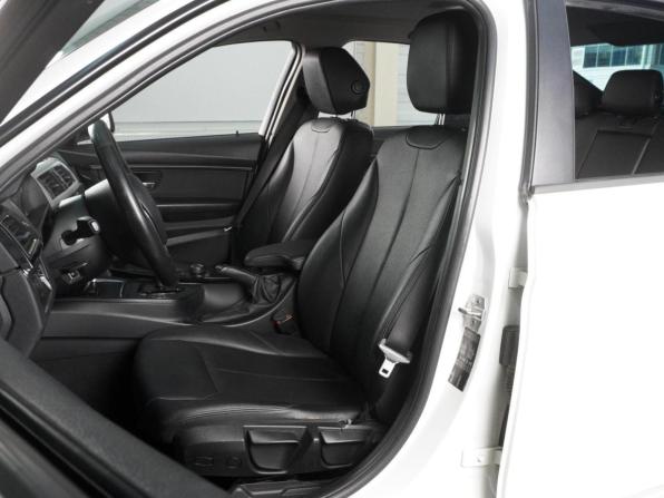 BMW 3 серии VI (F3x) Рестайлинг с пробегом 2016 года, цена 1 545 000 рублей, 276054 км, седан, Автокод Объявления