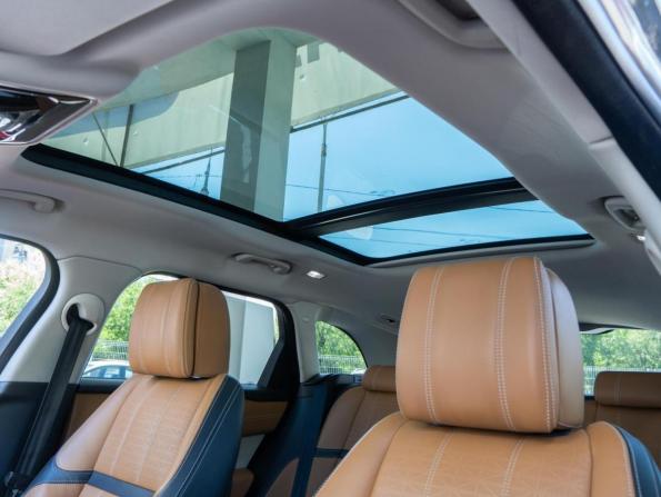 Land Rover Range Rover Velar I с пробегом 2017 года, цена 4 579 000 рублей, 71605 км, внедорожник, Автокод Объявления