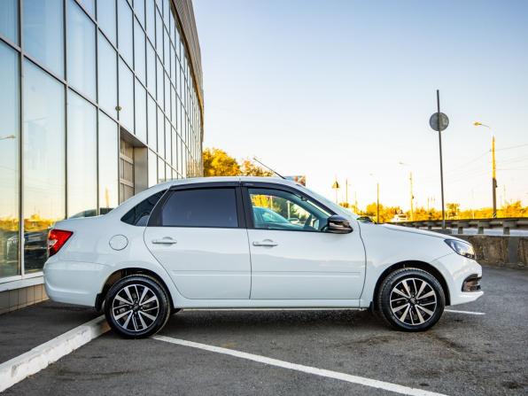 Lada (ВАЗ) Granta I Рестайлинг с пробегом 2023 года, цена 848 000 рублей, 42135 км, седан, Автокод Объявления