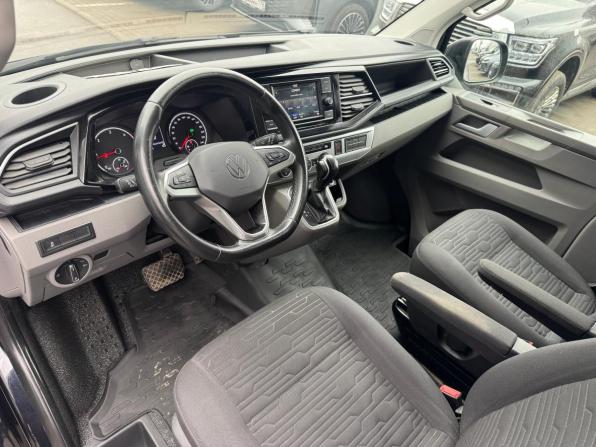 Volkswagen Caravelle T6 Рестайлинг с пробегом 2020 года, цена 4 249 000 рублей, 140000 км, минивэн, Автокод Объявления
