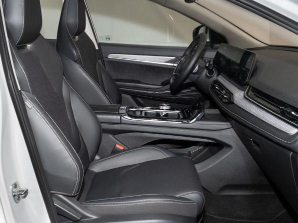 JAC JS6 с пробегом 2023 года, цена 1 698 000 рублей, 61384 км, внедорожник, Автокод Объявления