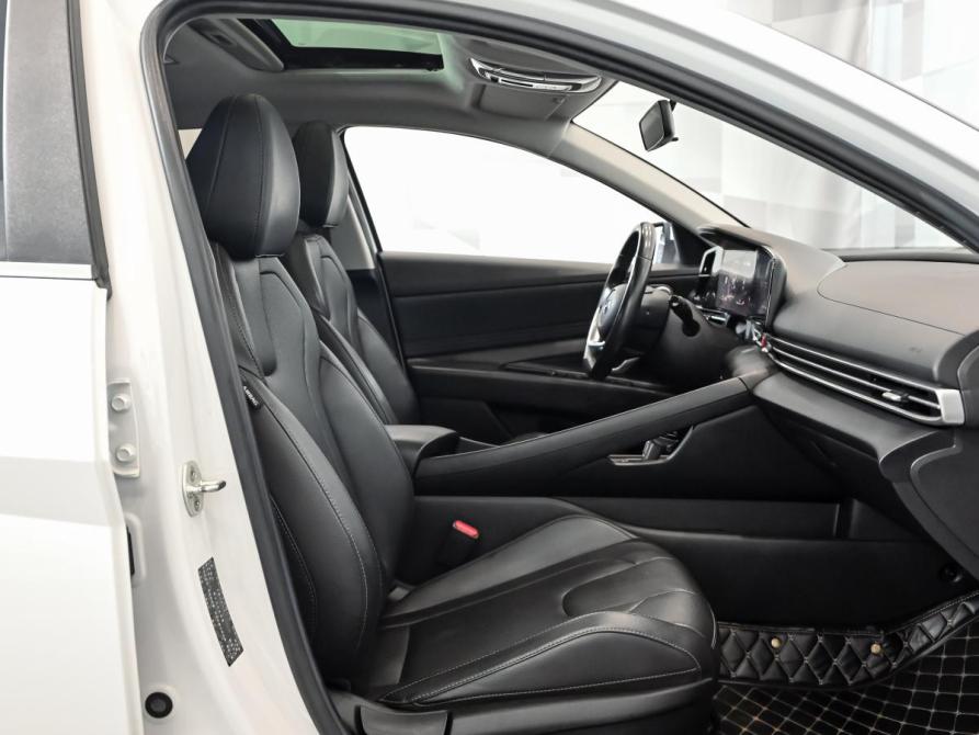 Hyundai Elantra VII (CN7) Екатеринбург  - изображение 11