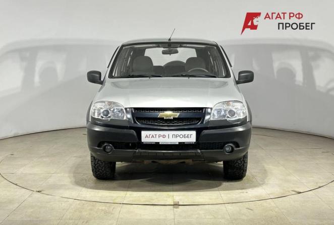 Chevrolet Niva I Рестайлинг с пробегом 2009 года, цена 415 000 рублей, 180842 км, внедорожник, Автокод Объявления