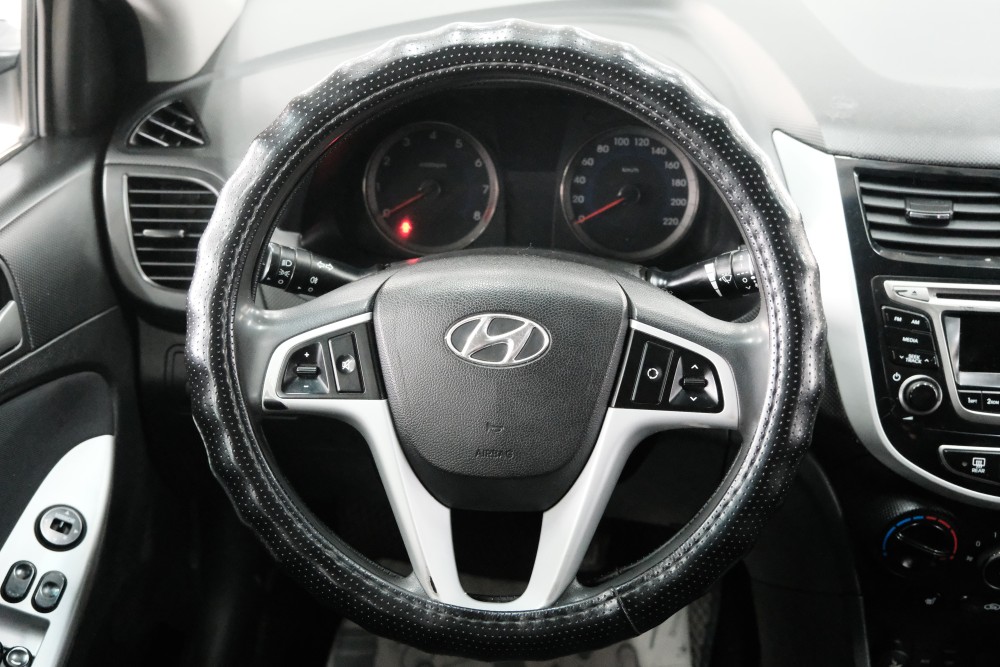 Hyundai Solaris I Рестайлинг Омск  - изображение 13