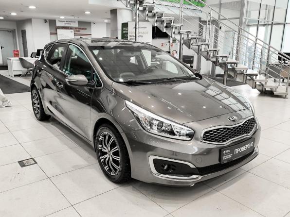 Kia Ceed II Рестайлинг с пробегом 2018 года, цена 1 350 000 рублей, 127730 км, хэтчбек, Автокод Объявления