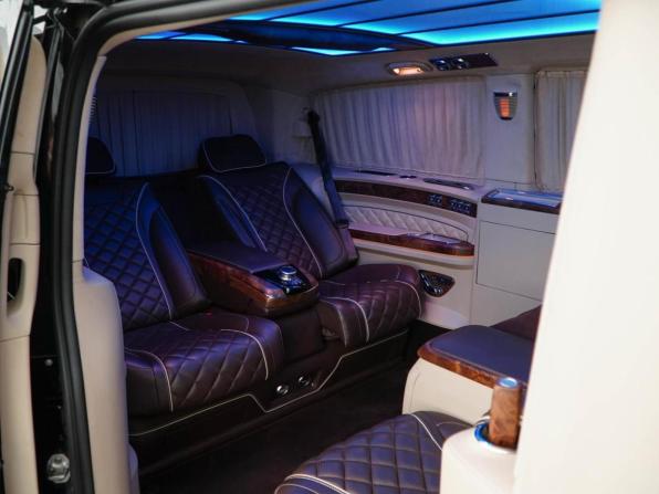 Mercedes-Benz V-Класс III (W447) с пробегом 2018 года, цена 6 360 077 рублей, 181043 км, минивэн, Автокод Объявления