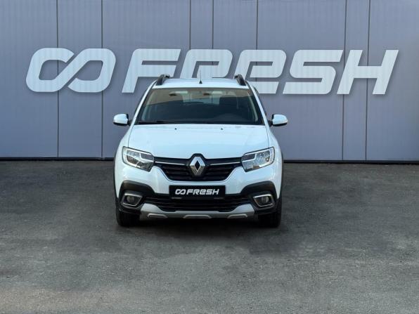 Renault Sandero II с пробегом 2018 года, цена 1 099 000 рублей, 72669 км, хэтчбек, Автокод Объявления