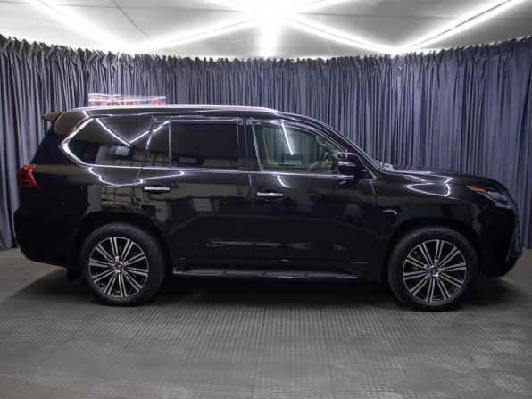 Lexus LX III Рестайлинг 2 с пробегом 2021 года, цена 17 100 000 рублей, 20183 км, внедорожник, Автокод Объявления