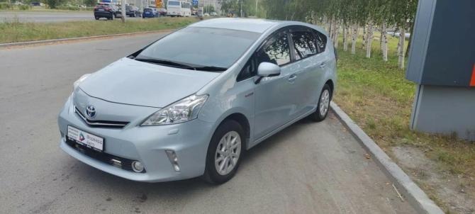 Toyota Prius Alpha I (ZVW40/41) с пробегом 2014 года, цена 1 400 000 рублей, 220000 км, универсал, Автокод Объявления