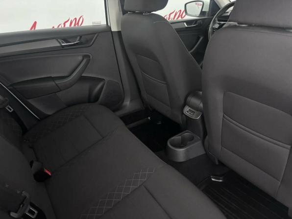 Skoda Rapid II с пробегом 2021 года, цена 1 339 000 рублей, 144720 км, лифтбек, Автокод Объявления