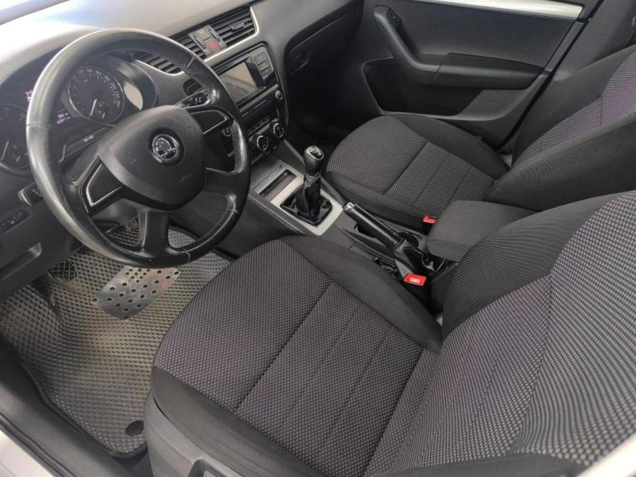Skoda Octavia III (A7) Нижнекамск  - изображение 15
