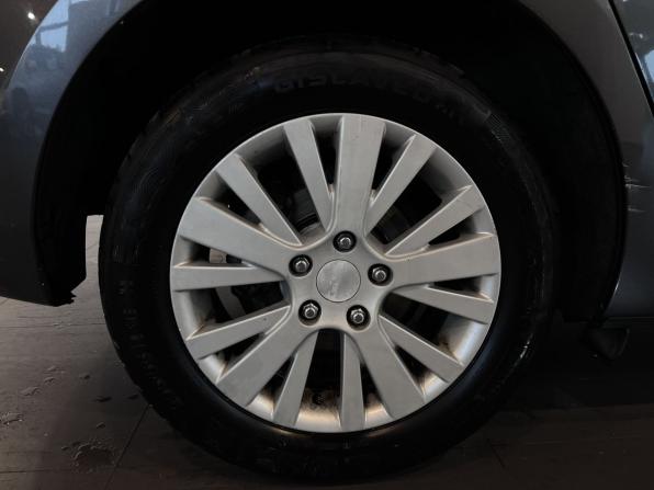 Mazda 3 II (BL) Рестайлинг с пробегом 2012 года, цена 800 000 рублей, 139787 км, хэтчбек, Автокод Объявления