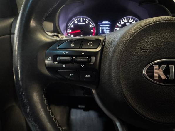 Kia Rio IV с пробегом 2018 года, цена 1 319 000 рублей, 131973 км, хэтчбек, Автокод Объявления