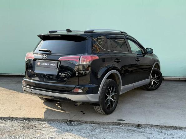 Toyota RAV4 IV (XA40) Рестайлинг с пробегом 2017 года, цена 2 569 000 рублей, 120000 км, внедорожник, Автокод Объявления