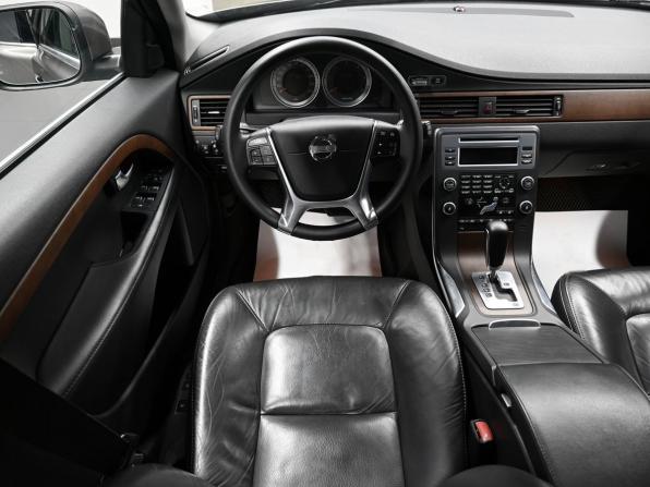 Volvo XC70 II с пробегом 2011 года, цена 1 225 000 рублей, 240463 км, универсал, Автокод Объявления