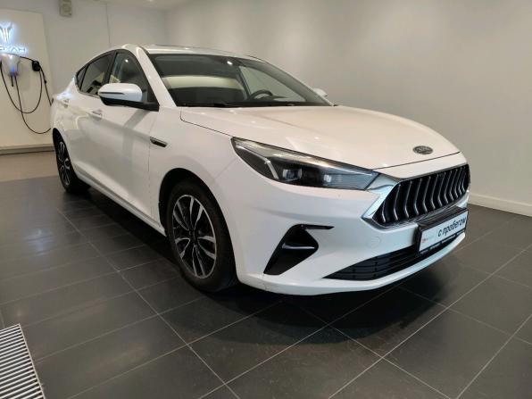JAC J7 I с пробегом 2023 года, цена 1 049 000 рублей, 41000 км, лифтбек, Автокод Объявления
