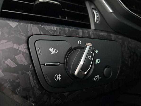 Audi A4 V (B9) с пробегом 2019 года, цена 1 790 000 рублей, 320928 км, универсал, Автокод Объявления