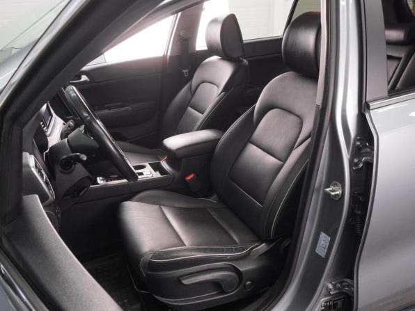 Kia Sportage IV Рестайлинг с пробегом 2019 года, цена 2 289 000 рублей, 122512 км, внедорожник, Автокод Объявления