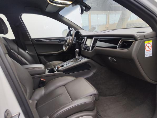 Porsche Macan I с пробегом 2014 года, цена 2 079 000 рублей, 129234 км, внедорожник, Автокод Объявления