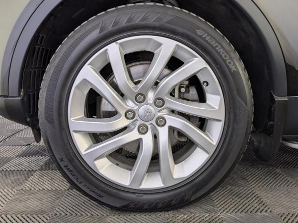 Land Rover Discovery V с пробегом 2017 года, цена 3 900 000 рублей, 95690 км, внедорожник, Автокод Объявления
