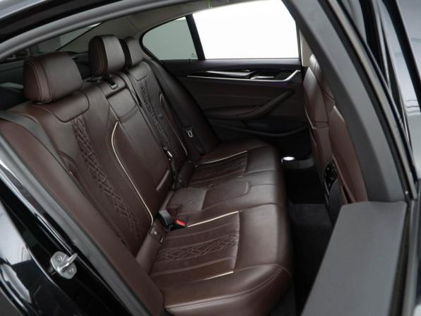 BMW 5 серии VII (G30/G31/G38) Рестайлинг с пробегом 2021 года, цена 4 585 999 рублей, 110022 км, седан, Автокод Объявления
