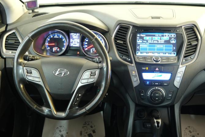 Hyundai Santa Fe III с пробегом 2013 года, цена 1 749 000 рублей, 209000 км, внедорожник, Автокод Объявления