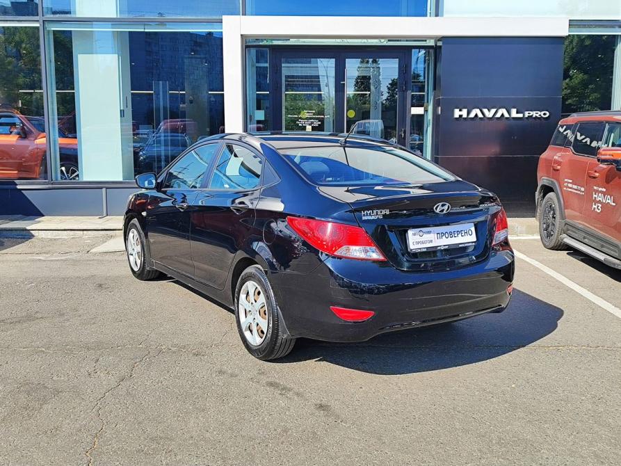 Hyundai Solaris I Москва  - изображение 7