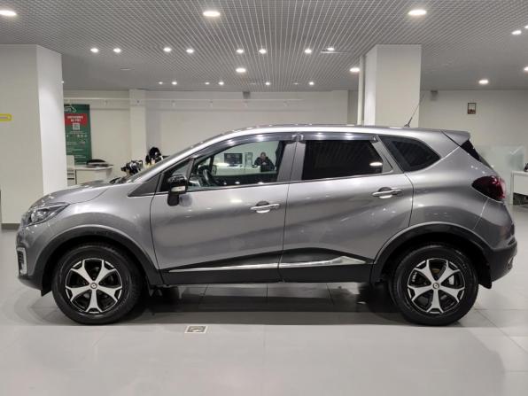 Renault Kaptur I с пробегом 2019 года, цена 1 367 000 рублей, 114015 км, внедорожник, Автокод Объявления