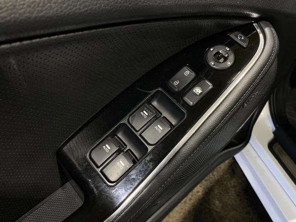 Kia Optima III Рестайлинг с пробегом 2015 года, цена 1 590 000 рублей, 123148 км, седан, Автокод Объявления