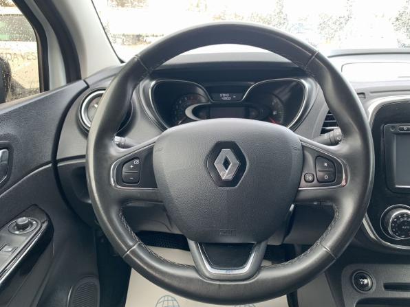 Renault Kaptur I с пробегом 2017 года, цена 1 490 000 рублей, 57542 км, внедорожник, Автокод Объявления