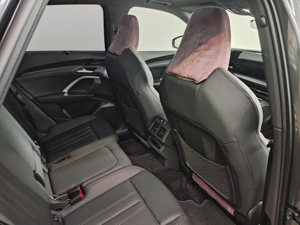 Audi Q5 III (GU) с пробегом 2026 года, цена 8 990 000 рублей, 2216 км, внедорожник, Автокод Объявления
