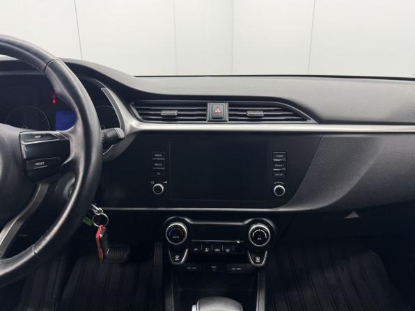 Kia Rio IV Рестайлинг с пробегом 2022 года, цена 1 599 000 рублей, 129344 км, седан, Автокод Объявления