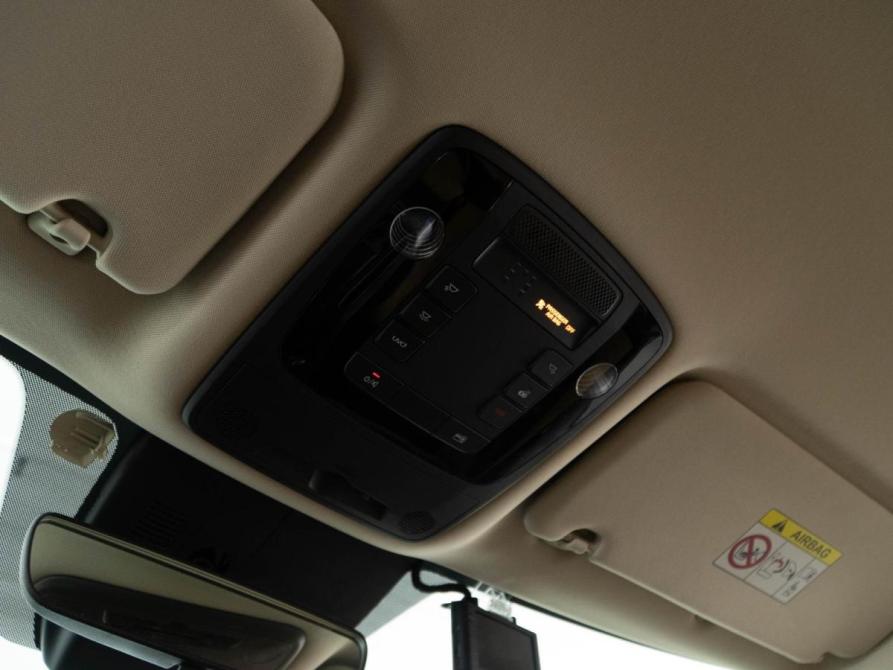 Kia Carnival IV Москва  - изображение 23