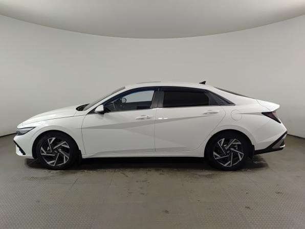 Hyundai Elantra VII (CN7) Рестайлинг с пробегом 2023 года, цена 2 250 000 рублей, 63886 км, седан, Автокод Объявления