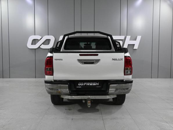 Toyota Hilux VIII с пробегом 2016 года, цена 3 500 000 рублей, 154342 км, offers.body_type.unknown, Автокод Объявления