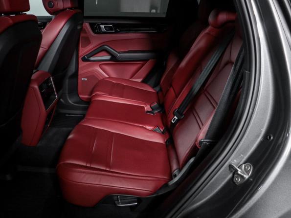 Porsche Cayenne III с пробегом 2019 года, цена 6 249 000 рублей, 95645 км, внедорожник, Автокод Объявления