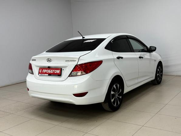 Hyundai Solaris I с пробегом 2014 года, цена 670 000 рублей, 193609 км, седан, Автокод Объявления