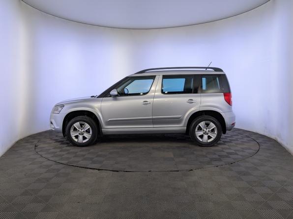 Skoda Yeti I Рестайлинг с пробегом 2014 года, цена 1 290 000 рублей, 102059 км, внедорожник, Автокод Объявления