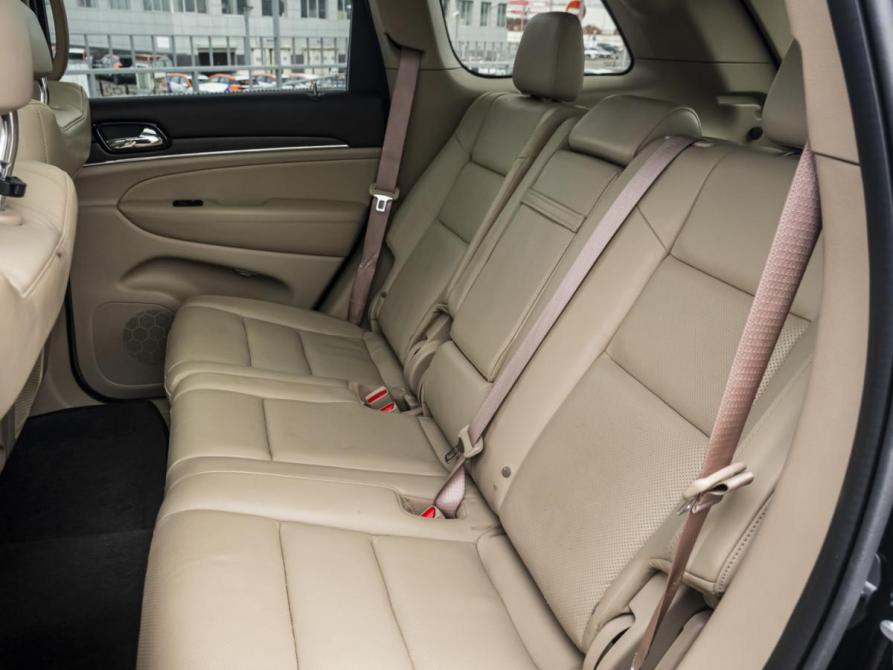 Jeep Grand Cherokee IV (WK2) Рестайлинг Москва  - изображение 16