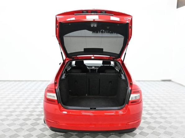Skoda Octavia III (A7) с пробегом 2014 года, цена 669 000 рублей, 127305 км, лифтбек, Автокод Объявления