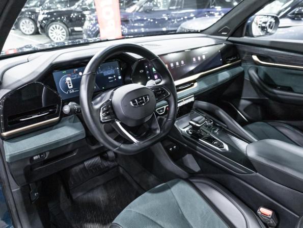 Geely Monjaro I с пробегом 2024 года, цена 3 300 000 рублей, 50369 км, внедорожник, Автокод Объявления