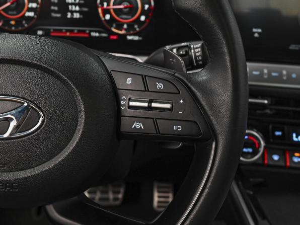 Hyundai Lafesta I Рестайлинг с пробегом 2023 года, цена 2 548 000 рублей, 54722 км, седан, Автокод Объявления