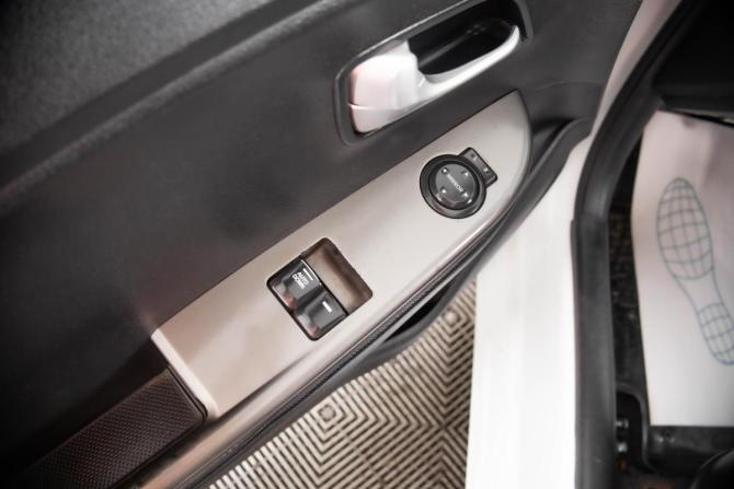 Kia Rio III Рестайлинг с пробегом 2015 года, цена 699 000 рублей, 182000 км, седан, Автокод Объявления