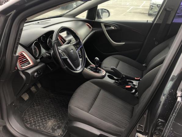 Opel Astra J с пробегом 2011 года, цена 644 500 рублей, 117020 км, хэтчбек, Автокод Объявления