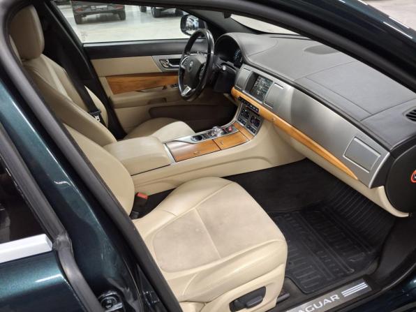 Jaguar XF I Рестайлинг с пробегом 2013 года, цена 1 369 000 рублей, 179836 км, седан, Автокод Объявления
