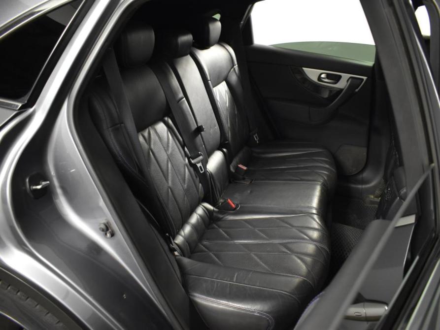 Infiniti QX70 Казань  - изображение 7
